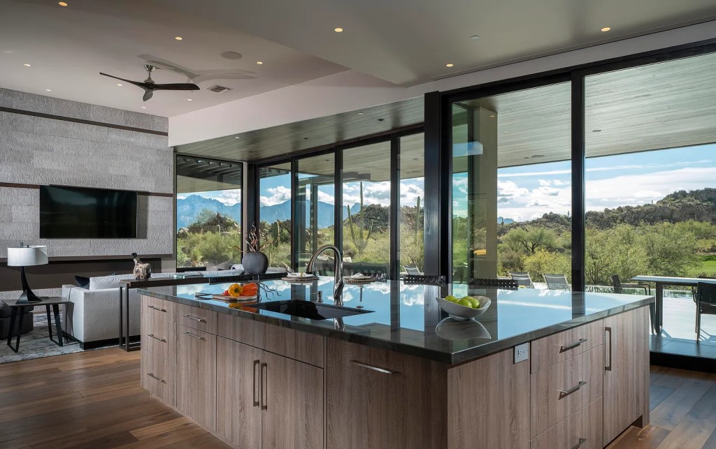 1460 W Tortolita Mountain Cir Oro Valley AZ 85755 3