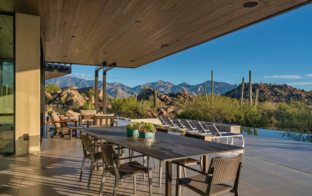 1460 W Tortolita Mountain Cir Oro Valley AZ 85755 5