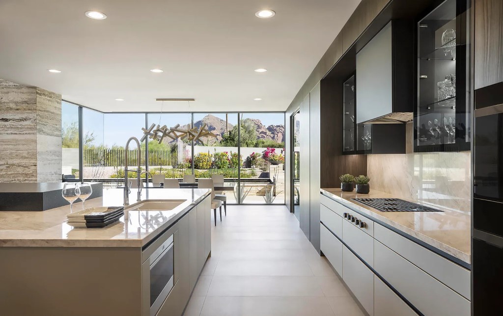 4451 E Joshua Tree Ln Scottsdale AZ 85253 7