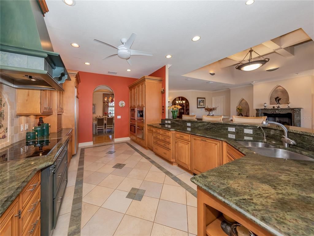 316 W Bay Drive, Venice, Florida is an extraordinary home privately situated on the Intracoastal Waterway with unobstructed views of Robert's Bay, a short walk to the quaint shops, dining, beaches, cultural venues, and recreational activities of downtown Venice. This Home in Venice offers 3 bedrooms and 3 bathrooms with over 3,500 square feet of living spaces.