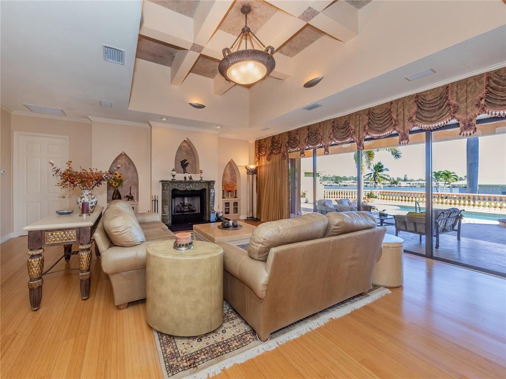 316 W Bay Drive, Venice, Florida is an extraordinary home privately situated on the Intracoastal Waterway with unobstructed views of Robert's Bay, a short walk to the quaint shops, dining, beaches, cultural venues, and recreational activities of downtown Venice. This Home in Venice offers 3 bedrooms and 3 bathrooms with over 3,500 square feet of living spaces.