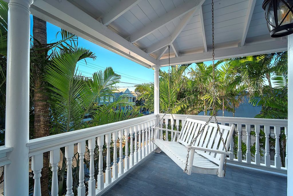 408 United Street, Key West, Florida, located in the most sought after location in Old Town, nestled between world famous Duval St & Whitehead St, mere steps to the beach, Southernmost Point, restaurants. This Trophy residence sits on a premium 5,109 sq ft lot, with abundant exotic tropical landscaping.