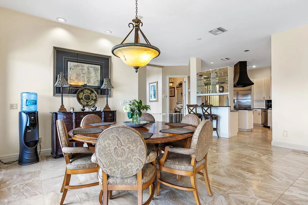 217 Commodore Drive, Jupiter, Florida is a stunning property sit on one of the largest water frontage lots on Commodore Island surrounded by new custom estates, a resort style pool with stunning orange sunsets and intracoastal activity.