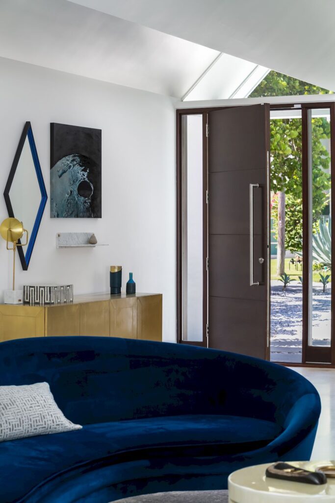 Arguedas House a Modern Unique Home in Florida by Seibert Architects 13