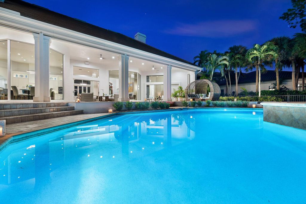 2712 Buckthorn Way, Naples, Florida is an exquisitely remodeled Estate residence perfect to to entertain in, with home theater, game room, bar, wine cellar, and plenty of spaces. 
