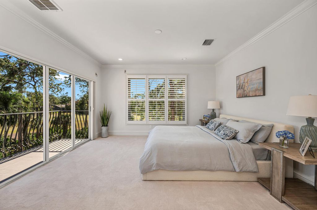 2712 Buckthorn Way, Naples, Florida is an exquisitely remodeled Estate residence perfect to to entertain in, with home theater, game room, bar, wine cellar, and plenty of spaces. 