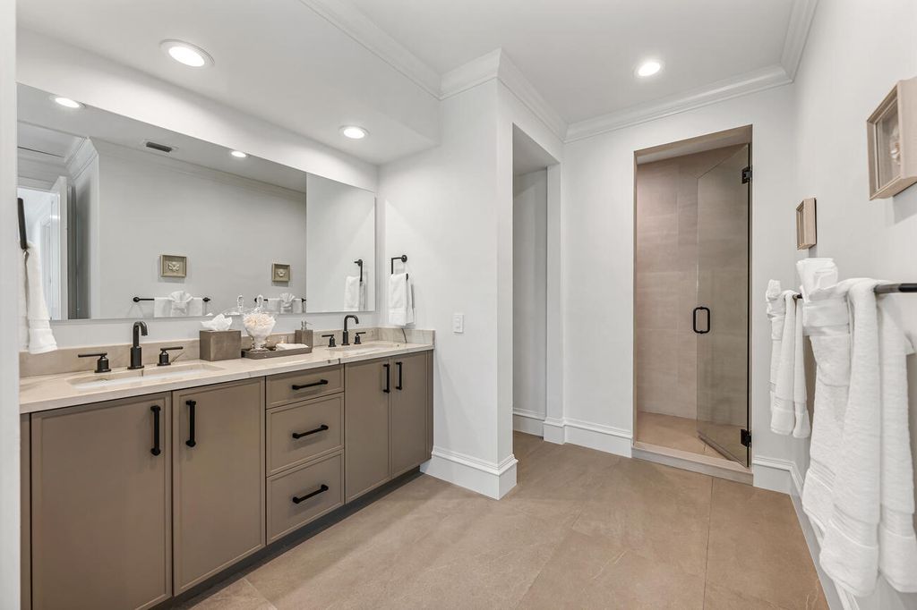 2712 Buckthorn Way, Naples, Florida is an exquisitely remodeled Estate residence perfect to to entertain in, with home theater, game room, bar, wine cellar, and plenty of spaces. 