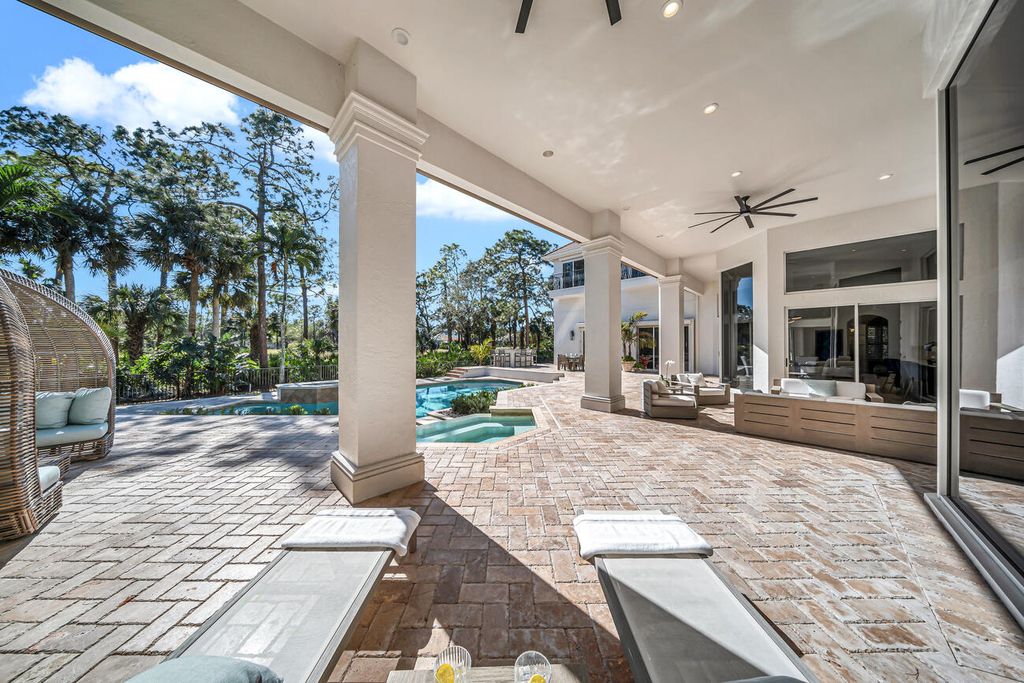 2712 Buckthorn Way, Naples, Florida is an exquisitely remodeled Estate residence perfect to to entertain in, with home theater, game room, bar, wine cellar, and plenty of spaces. 