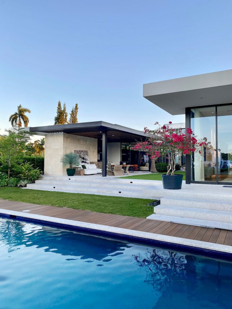 Belle Meade House in Florida by SDH Studio Architecture Design 14