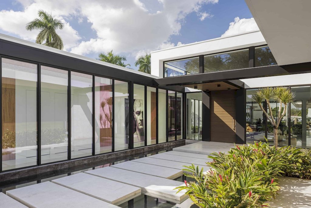 Belle Meade House in Florida by SDH Studio Architecture Design 2