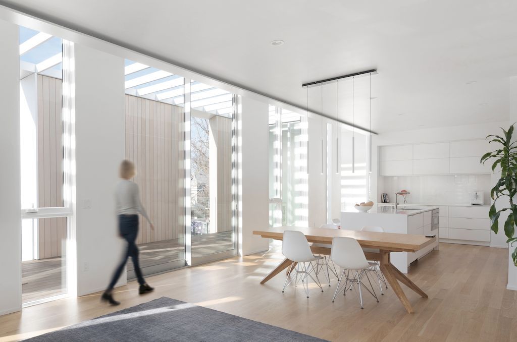 Flex House, prominent home in California by Johnsen Schmaling Architects