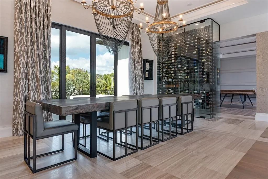 3799 Flamingo Avenue, Sarasota, Florida is an island paradise and strategically located to provide quick access to Sarasota’s shopping, dining, and world-renowned attractions, designed for entertaining and a relaxed island lifestyle. 