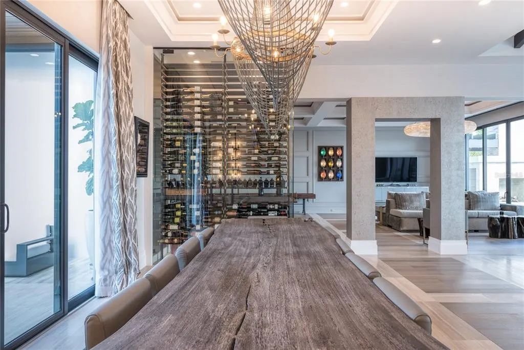 3799 Flamingo Avenue, Sarasota, Florida is an island paradise and strategically located to provide quick access to Sarasota’s shopping, dining, and world-renowned attractions, designed for entertaining and a relaxed island lifestyle. 