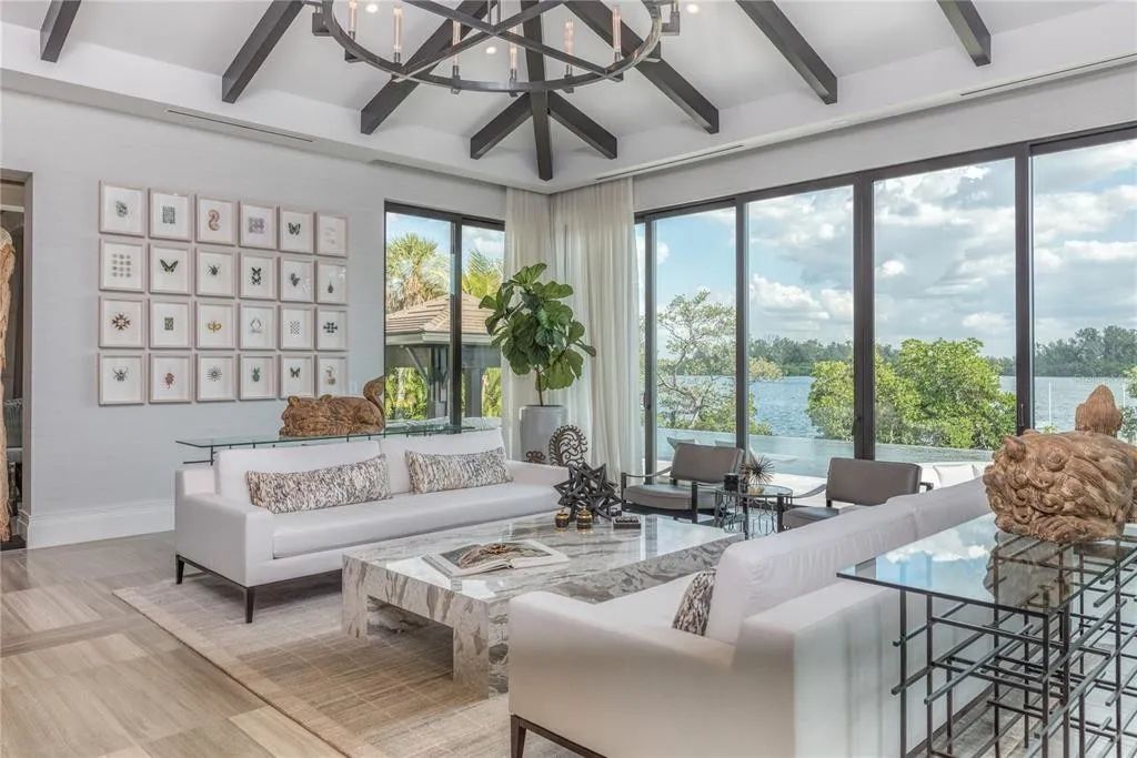3799 Flamingo Avenue, Sarasota, Florida is an island paradise and strategically located to provide quick access to Sarasota’s shopping, dining, and world-renowned attractions, designed for entertaining and a relaxed island lifestyle. 