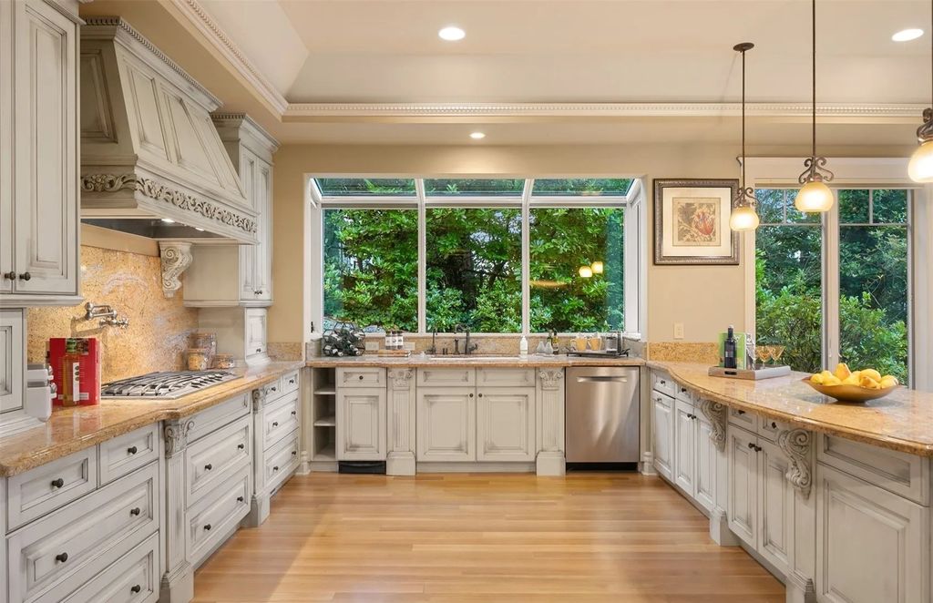 The Estate in Hunts Point was designed with rooms to be enjoyed by incorporating classic finishes and custom detailing throughout, now available for sale. This home located at 3210 Hunts Point Road, Hunts Point, Washington