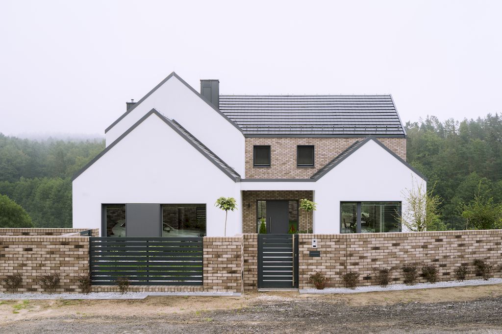 Multi Gable House Stunning Multi Gable House in Brazil by bkm group 20