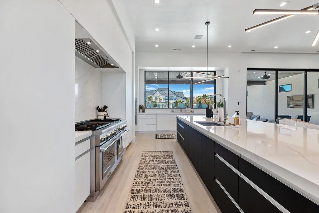 2594 East 1170 South, Saint George, Utah is an entertainers dream in Reserve at River Hollow with various amenities without the work including salt-water pool, 10x10 spa, built in BBQ, sports court and shuffleboard.