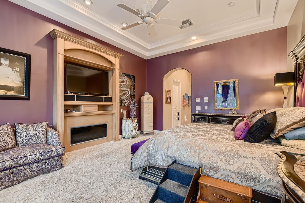 1278 Imperia Drive, Henderson, Nevada is a custom home in the exclusive guard gated community of Rapallo in Seven Hills, wrapped in lush green sculptured landscape in front and back.