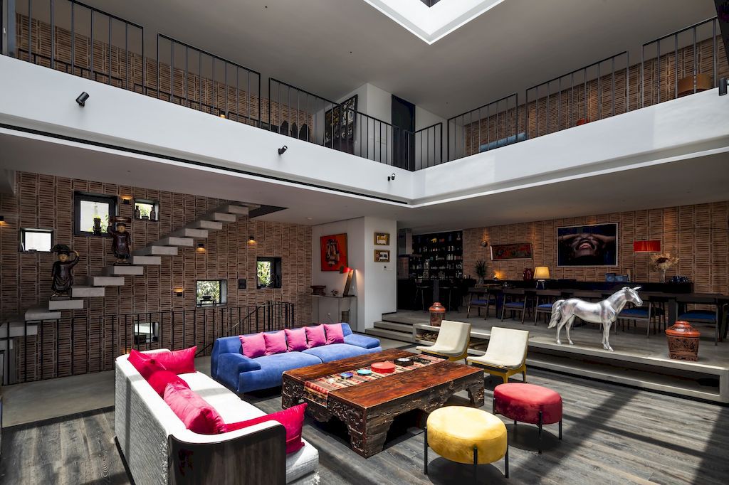 Pi House Combine Western design & Vietnam tradition by D&P Associates