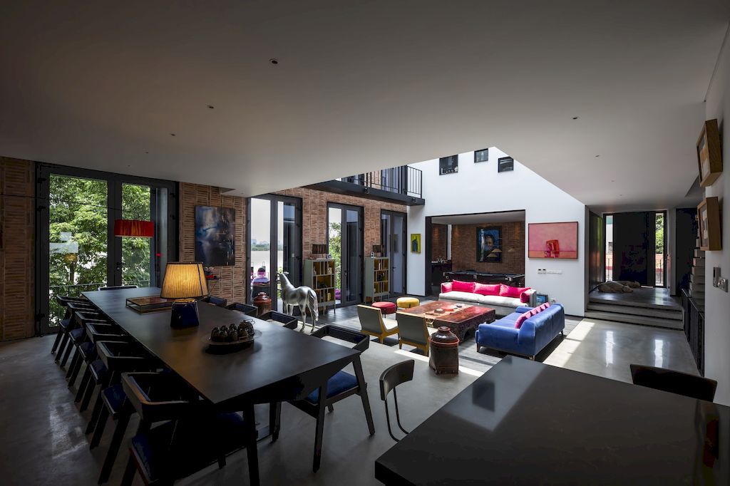 Pi House Combine Western design & Vietnam tradition by D&P Associates