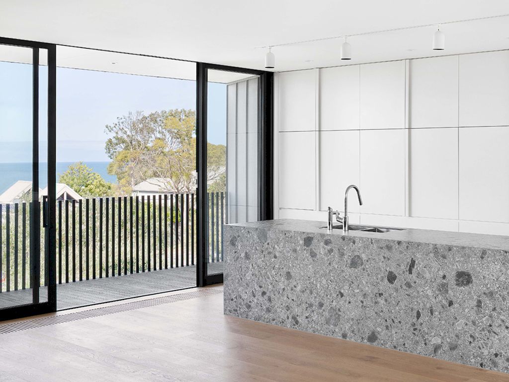 Somers Modular Home a Beach House in Luxury and Light by Modscape 15