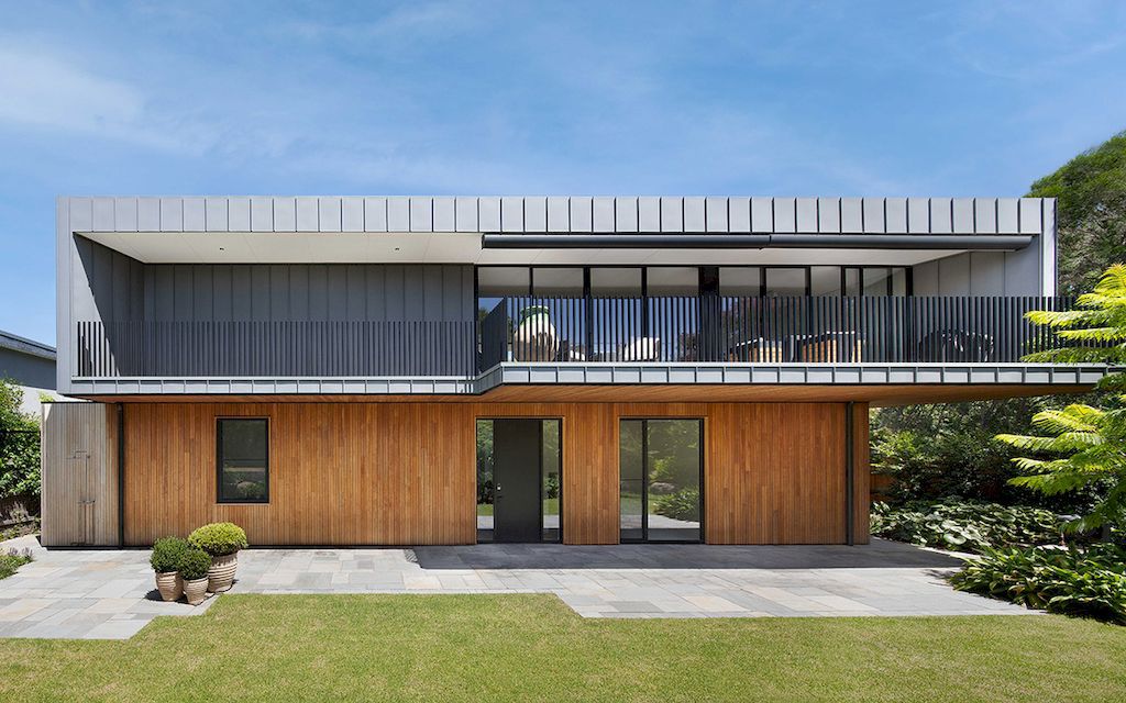 Somers Modular Home, a Beach House in Luxury and Light by Modscape