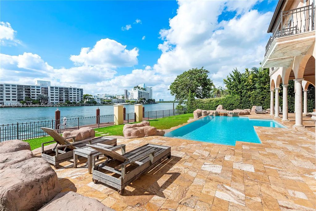 116 Bal Bay Drive, Bal Harbour, Florida is a spectacular waterfront home in the exclusive guard gated Bal Harbour Village, one of the most private and secure communities in Miami, enjoy the world-class shopping and dining, and five-star hotels of Bal Harbour.