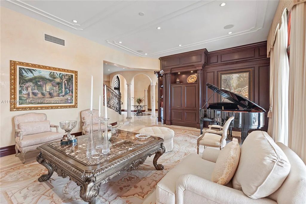 116 Bal Bay Drive, Bal Harbour, Florida is a spectacular waterfront home in the exclusive guard gated Bal Harbour Village, one of the most private and secure communities in Miami, enjoy the world-class shopping and dining, and five-star hotels of Bal Harbour.