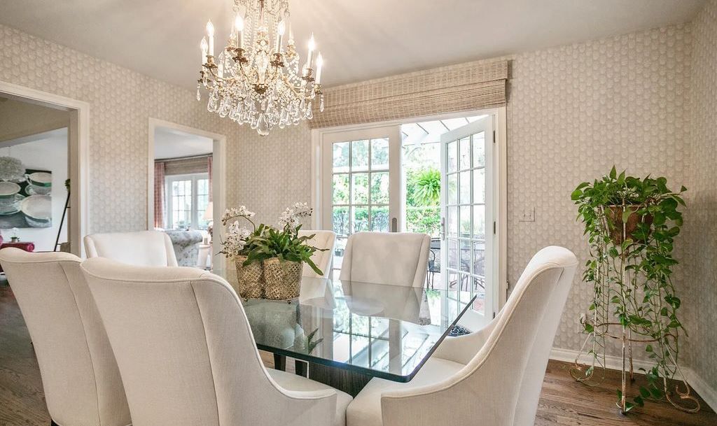 6222&6232 San Jose Boulevard W, Jacksonville, Florida, is the most gorgeous 3 story all brick riverfront estate home. It is rare to find a home on market with more than 3 acres situated on a high bluff lot spanning 190' of St Johns River frontage.