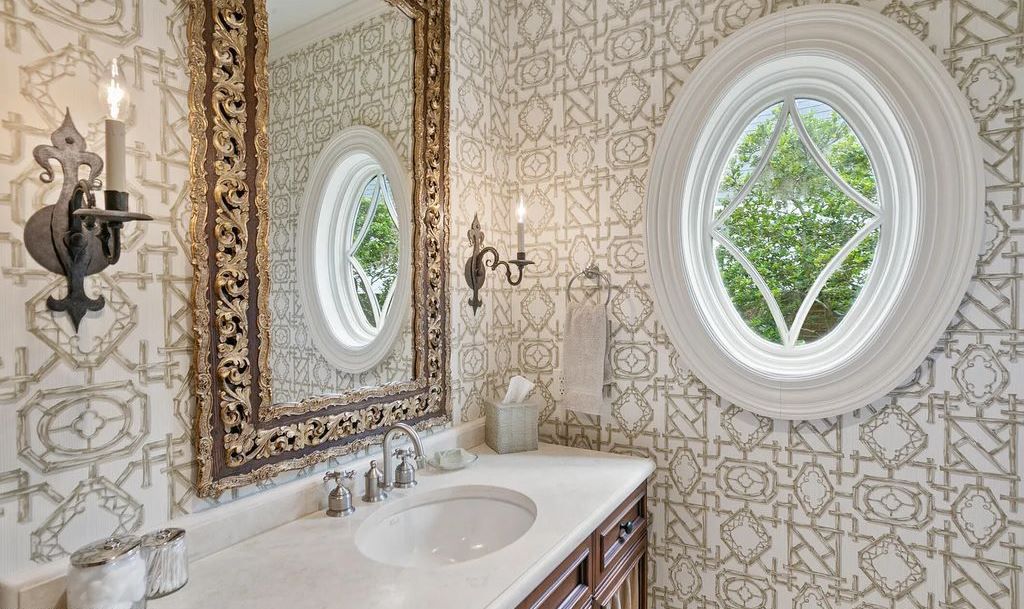 6222&6232 San Jose Boulevard W, Jacksonville, Florida, is the most gorgeous 3 story all brick riverfront estate home. It is rare to find a home on market with more than 3 acres situated on a high bluff lot spanning 190' of St Johns River frontage.