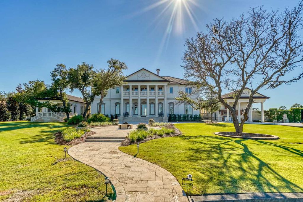 3730 Preserve Bay Boulevard, Panama City Beach, Florida, is built with Authentic Italian Design along the shores of the mesmerizing West Bay waters on the Northwest Florida Gulf Coast. Inspired by the classic Palladian villas of the Veneto in Italy, the Villa Chimera evokes an imperial aura.