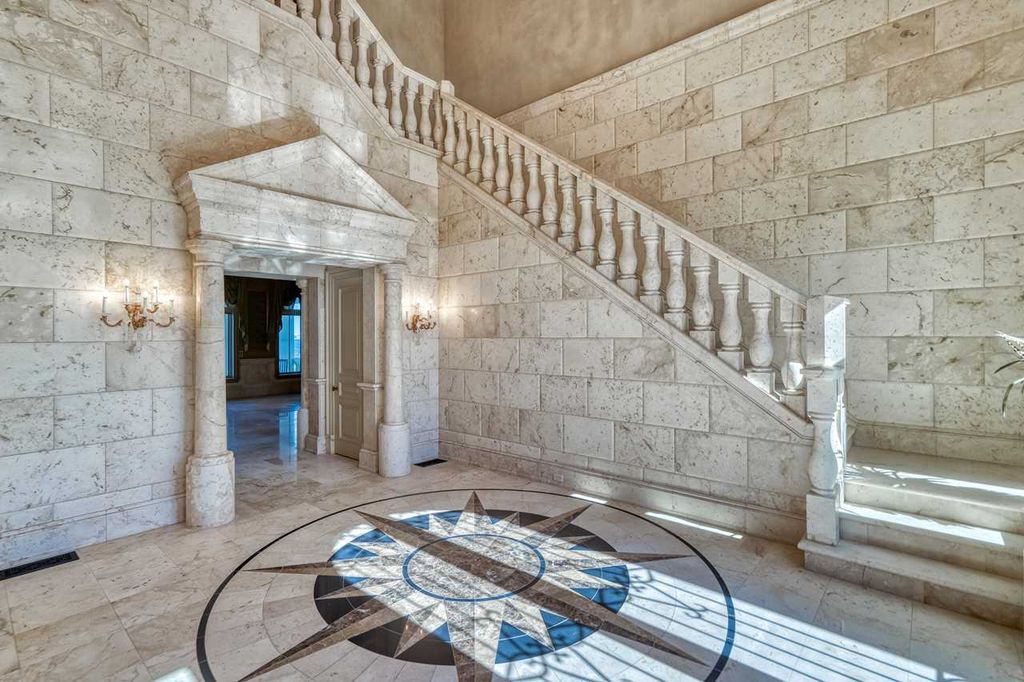 3730 Preserve Bay Boulevard, Panama City Beach, Florida, is built with Authentic Italian Design along the shores of the mesmerizing West Bay waters on the Northwest Florida Gulf Coast. Inspired by the classic Palladian villas of the Veneto in Italy, the Villa Chimera evokes an imperial aura.
