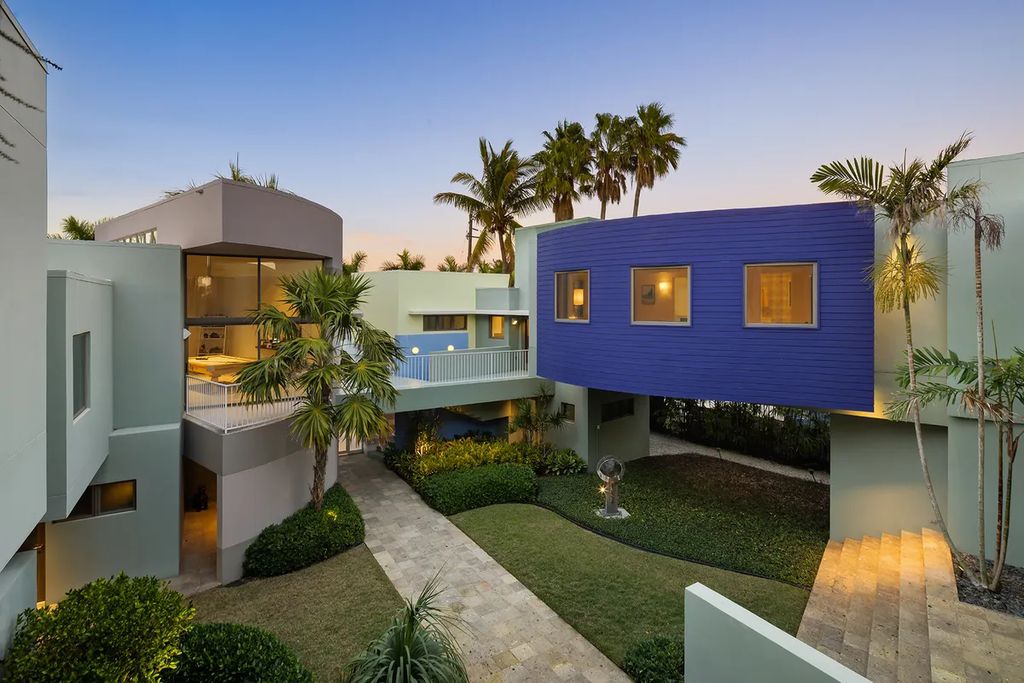 150 Morningside Drive, Sarasota, Florida is a stunning postmodern-style home was designed and built by the renowned architect Don Chapell showcasing the eclectic palette and materials of postmodernism, with an interplay of light and shadow that transforms each space.