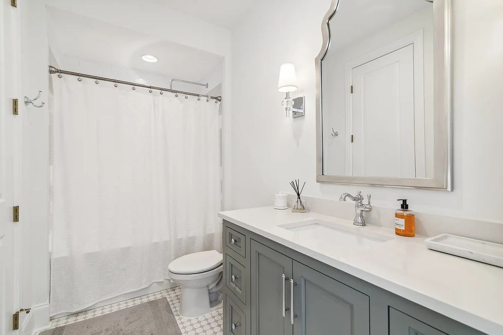 The Home in Nashville is a Gorgeous newer construction designed by P. Shea and built by Craftsman Residential, now available for sale. This home located at 4411B Soper Ave, Nashville, Tennessee