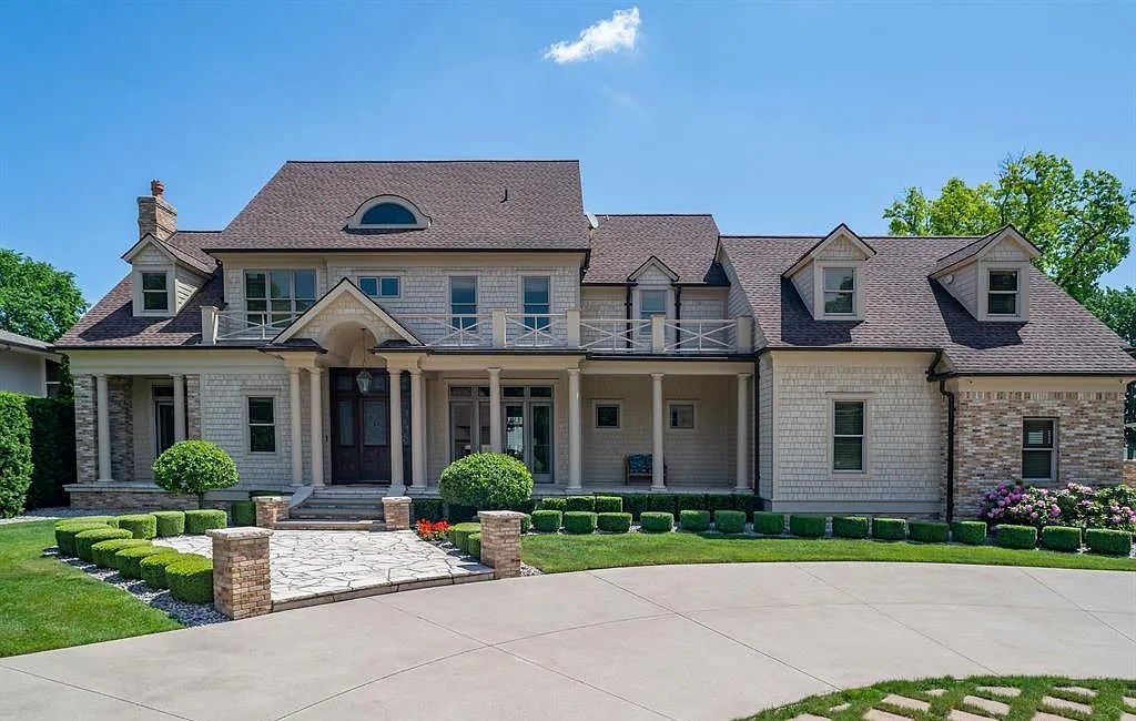 The Estate in Port Huron is a luxurious home filled with spacious natural light now available for sale. This home located at 3201 Conger St, Port Huron, Michigan; offering 04 bedrooms and 08 bathrooms with 5,294 square feet of living spaces. 