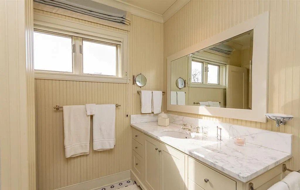 The Estate in Port Huron is a luxurious home filled with spacious natural light now available for sale. This home located at 3201 Conger St, Port Huron, Michigan; offering 04 bedrooms and 08 bathrooms with 5,294 square feet of living spaces. 