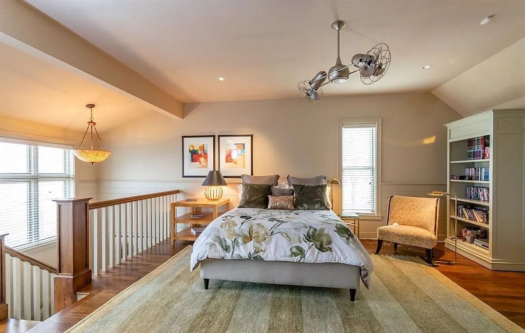 The Estate in Port Huron is a luxurious home filled with spacious natural light now available for sale. This home located at 3201 Conger St, Port Huron, Michigan; offering 04 bedrooms and 08 bathrooms with 5,294 square feet of living spaces. 
