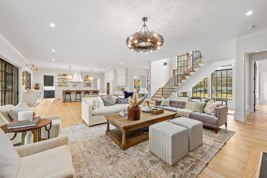 The Estate in Charlotte is a luxurious home showcasing stunning living spaces and amenities now available for sale. This home located at 6015 Lansing Dr, Charlotte, North Carolina; offering 05 bedrooms and 05 bathrooms with 5,712 square feet of living spaces.
