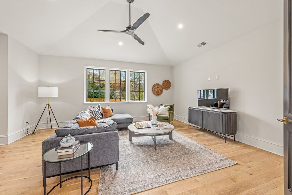 The Estate in Charlotte is a luxurious home showcasing stunning living spaces and amenities now available for sale. This home located at 6015 Lansing Dr, Charlotte, North Carolina; offering 05 bedrooms and 05 bathrooms with 5,712 square feet of living spaces.