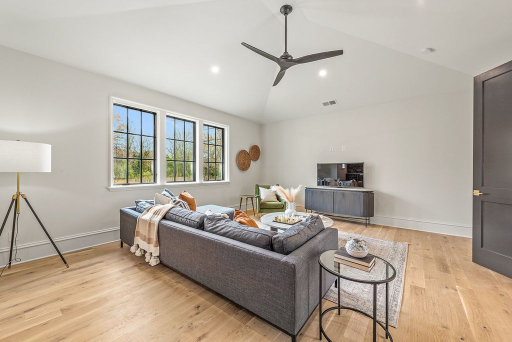 The Estate in Charlotte is a luxurious home showcasing stunning living spaces and amenities now available for sale. This home located at 6015 Lansing Dr, Charlotte, North Carolina; offering 05 bedrooms and 05 bathrooms with 5,712 square feet of living spaces.