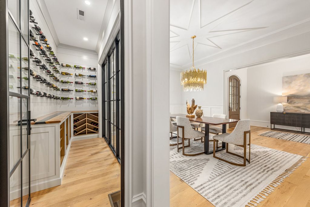 The Estate in Charlotte is a luxurious home showcasing stunning living spaces and amenities now available for sale. This home located at 6015 Lansing Dr, Charlotte, North Carolina; offering 05 bedrooms and 05 bathrooms with 5,712 square feet of living spaces.