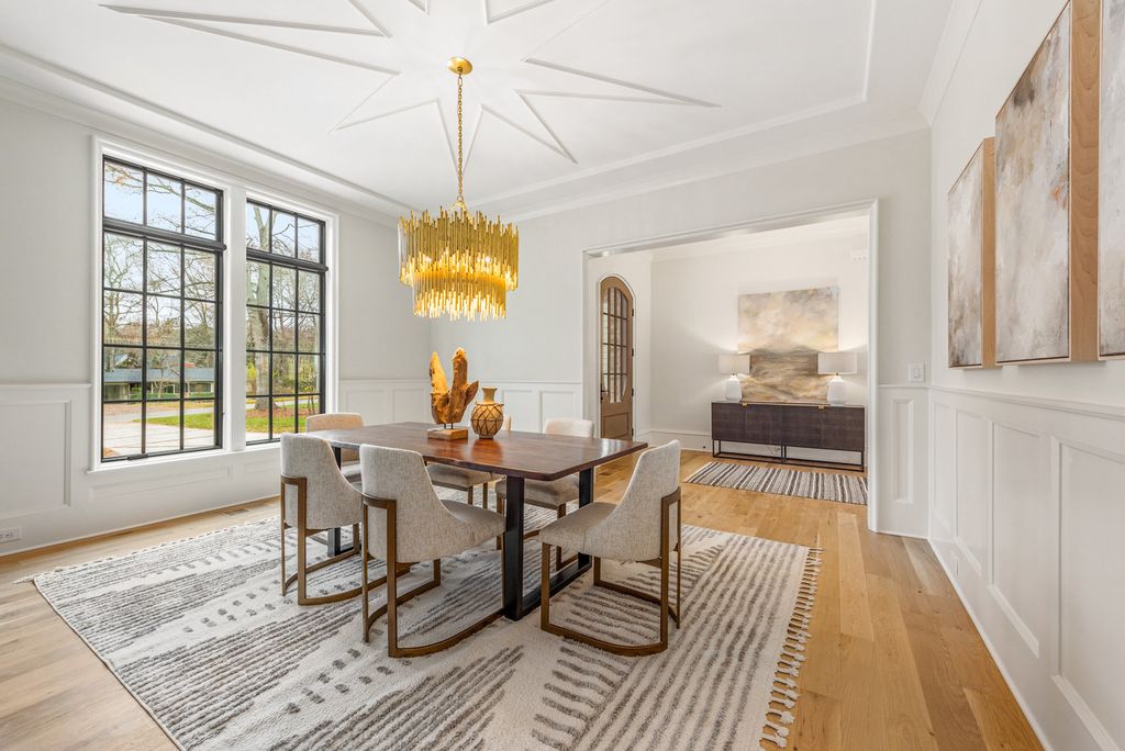 The Estate in Charlotte is a luxurious home showcasing stunning living spaces and amenities now available for sale. This home located at 6015 Lansing Dr, Charlotte, North Carolina; offering 05 bedrooms and 05 bathrooms with 5,712 square feet of living spaces.