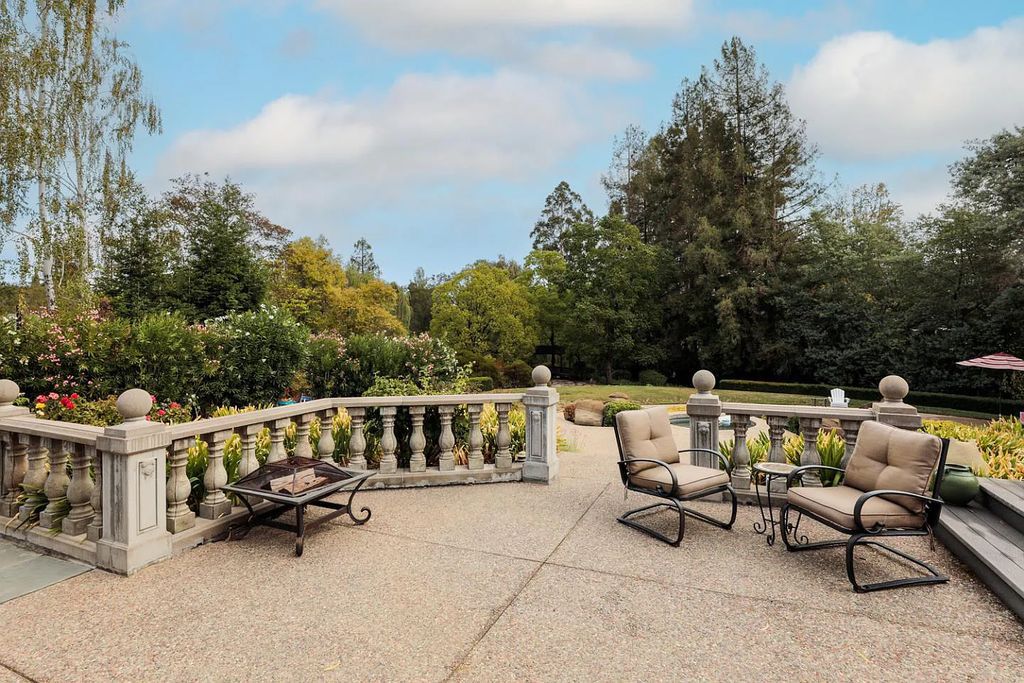 16050 Viewfield Road, Monte Sereno, California is an incredible property on 1.4 usable acres just a few short blocks to vibrant downtown Los Gatos boasting grand semi-circular staircase and vaulted ceilings, park-like back yard, 800 bottle wine cellar, and more.
