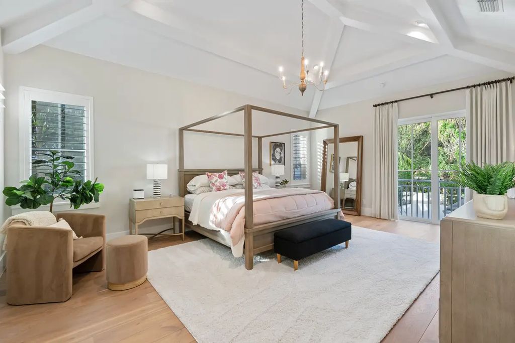 9201 Mercato Way, Naples, Florida is a magnificent gem in the heart of the Residences at Mercato just minutes from the famous Vanderbilt Beach with a custom outdoor oasis, an open floor plan, and designer touches throughout.