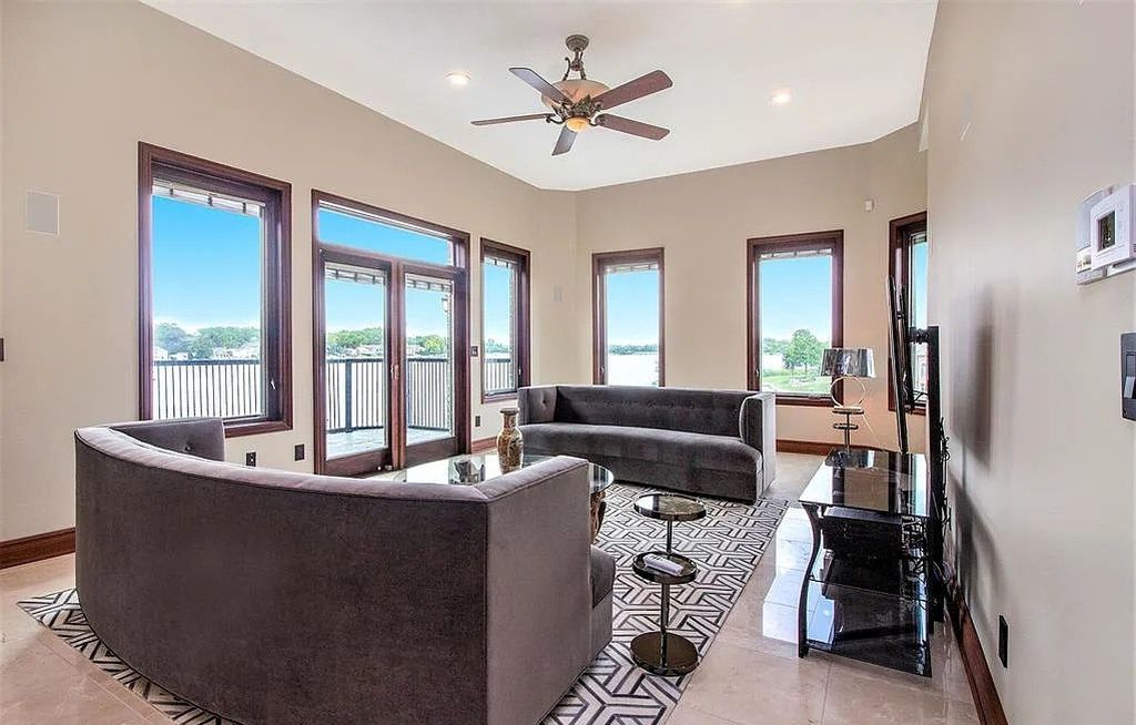 The Home in Fenton is a luxurious home with all the amenities for your elegant lifestyle, now available for sale. This home located at 75 Chateaux Du Lac, Fenton, Michigan