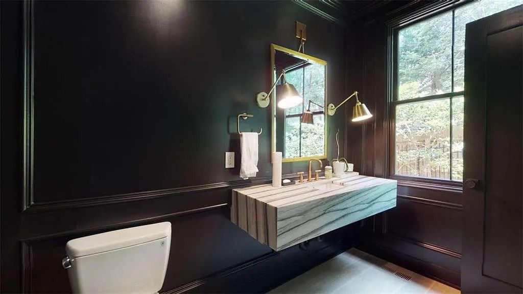 The Estate in Atlanta is a luxurious home revealing seamless indoor and outdoor living spaces now available for sale. This home located at 3206 Arden Rd NW, Atlanta, Georgia; offering 07 bedrooms and 08 bathrooms with 17,887 square feet of living spaces.