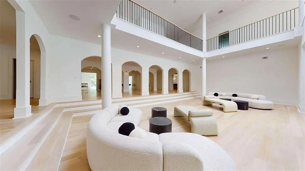 The Estate in Atlanta is a luxurious home revealing seamless indoor and outdoor living spaces now available for sale. This home located at 3206 Arden Rd NW, Atlanta, Georgia; offering 07 bedrooms and 08 bathrooms with 17,887 square feet of living spaces.