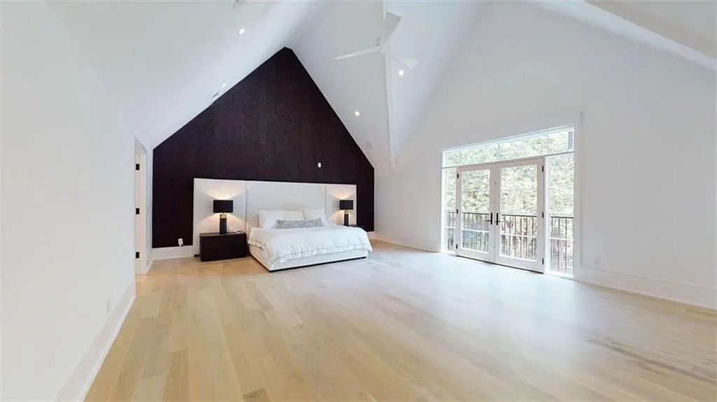 The Estate in Atlanta is a luxurious home revealing seamless indoor and outdoor living spaces now available for sale. This home located at 3206 Arden Rd NW, Atlanta, Georgia; offering 07 bedrooms and 08 bathrooms with 17,887 square feet of living spaces.