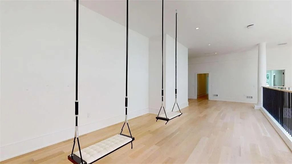 The Estate in Atlanta is a luxurious home revealing seamless indoor and outdoor living spaces now available for sale. This home located at 3206 Arden Rd NW, Atlanta, Georgia; offering 07 bedrooms and 08 bathrooms with 17,887 square feet of living spaces.
