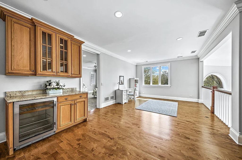 The Estate in Naperville is a luxurious home of architectural perfection and exceptional features now available for sale. This home located at 8S061 Indiana Ave, Naperville, Illinois; offering 05 bedrooms and 10 bathrooms with 9,940 square feet of living spaces.